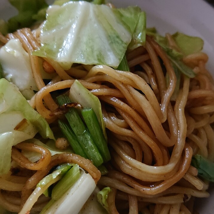 梅昆布茶で醤油やきそば